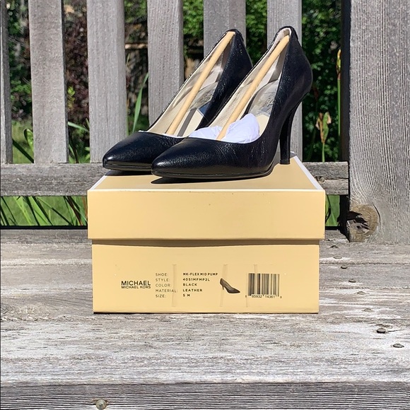 MICHAEL Michael Kors Shoes - Michael Kors Heel